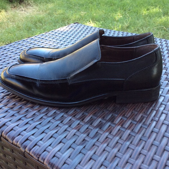 STEVE MADDEN “EMRALD” LEATHER LOAFERS - Picture 3 of 8